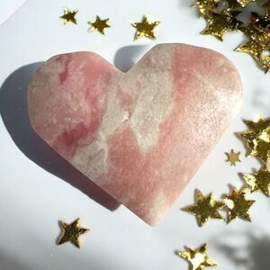Pink Opal Heart‎ Carving